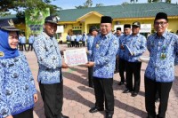 Bupati Ir. H. Soekirman :Jadikan Prestasi Sebagai Motivasi Menjalankan Tugas Melayani Masyarakat