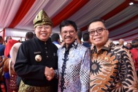 Bupati sergai Ir H  Soekirman Terima Anugerah Kebudayaan PWI pusat