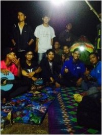 Peringati Sumpah Pemuda, Anggota Babinsa Batu Ampar Bebaur Dengan Pemuda