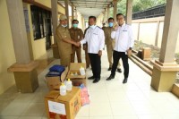 Pemko, menerima bantuan alat pelindung diri (APD) dari Dewan Pimpinan Kota (DPK) Asosiasi Pengusaha