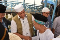 Jemaah Haji Bengkalis di sambut tabuhan kompang