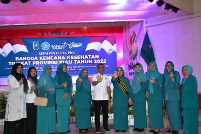 Kadis PPKBP3A Kampar, Edi Afrizal Hadiri Pengukuhan Bunda Asuh Anak Stunting