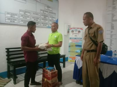 Pemkab Labuhanbatu Serahkan Bantuan Korban Kebakaran di Panai Hilir