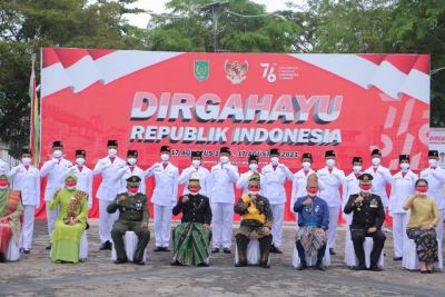 Wakil Ketua DPRD Inhil Ikuti Upacara HUT ke-76 RI